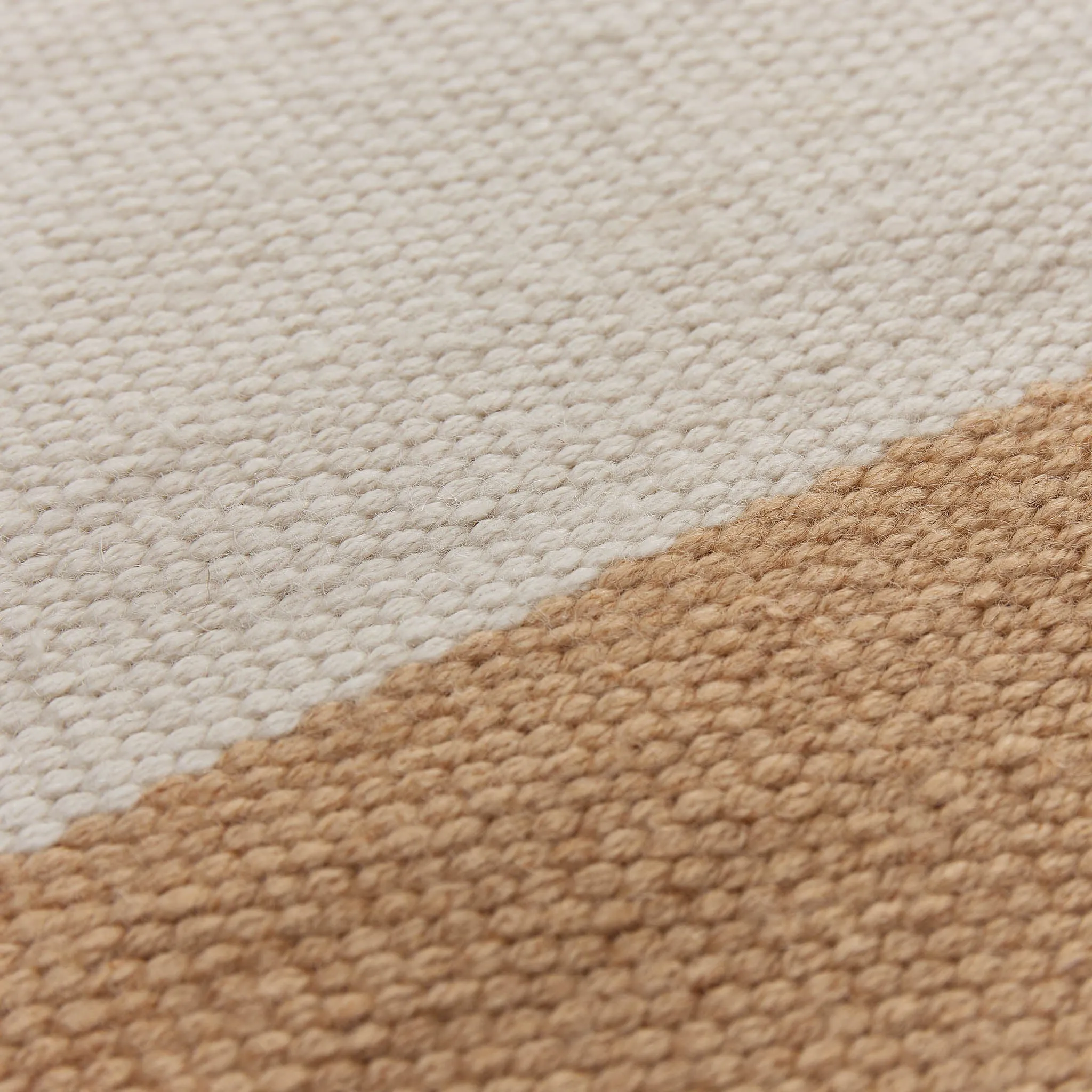 Padra Outdoor Rug [Straw & Natural white & Pistachio]